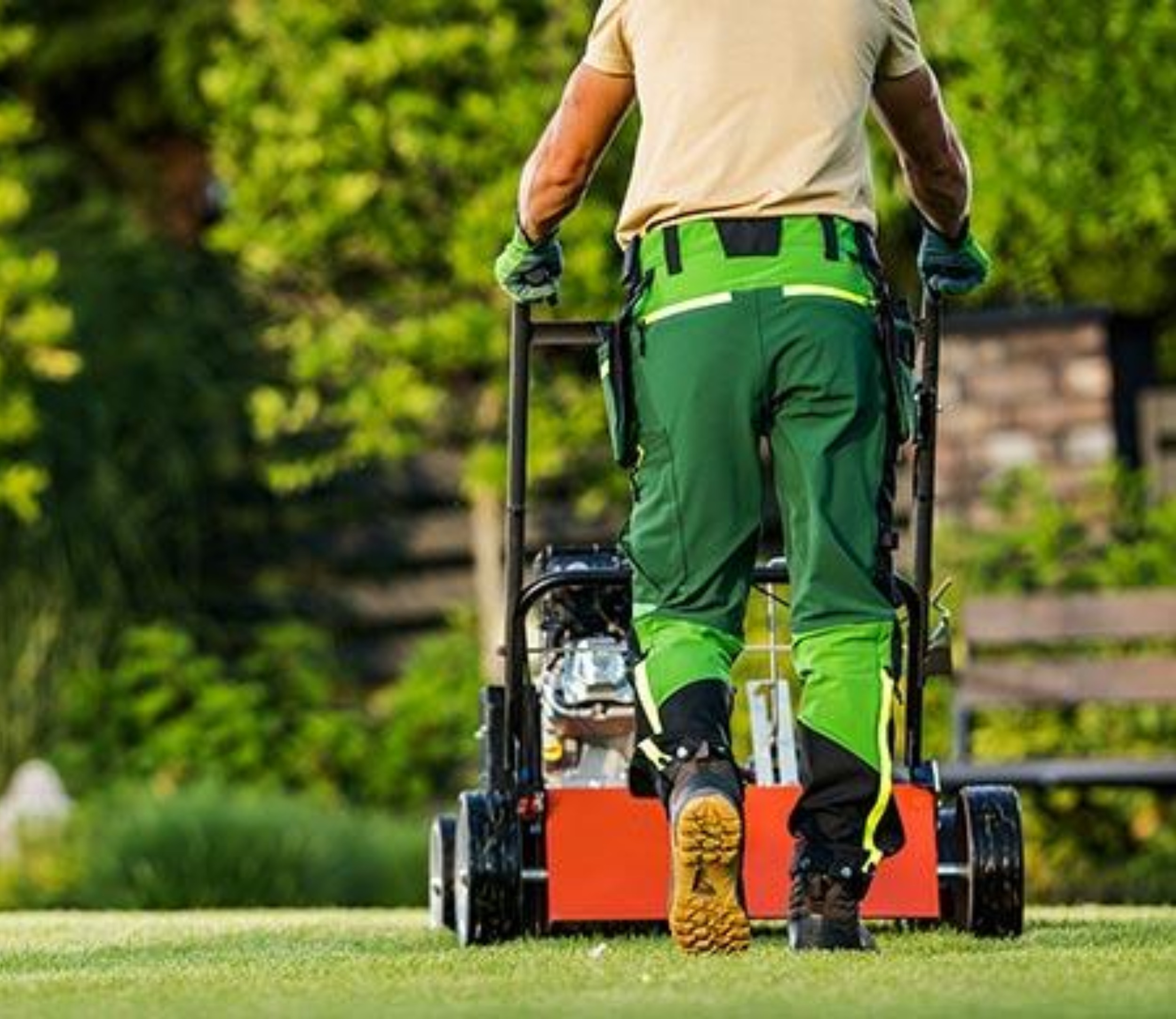 Full-time groundskeeper needed