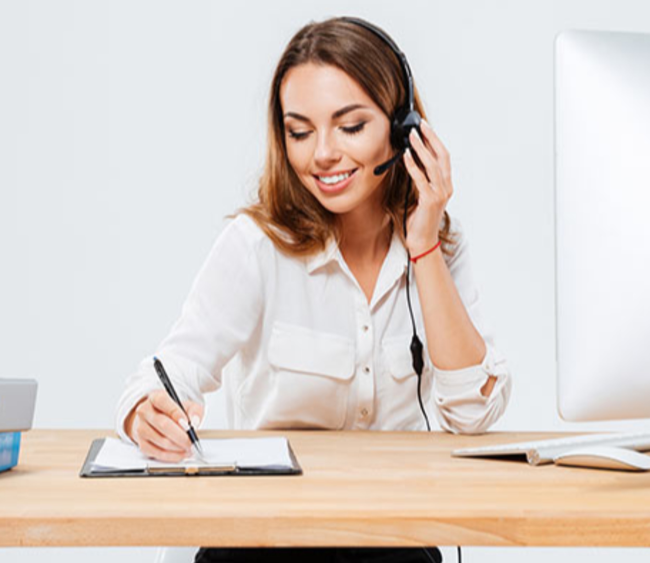 Se solicita secretaria y personal  con experiencia