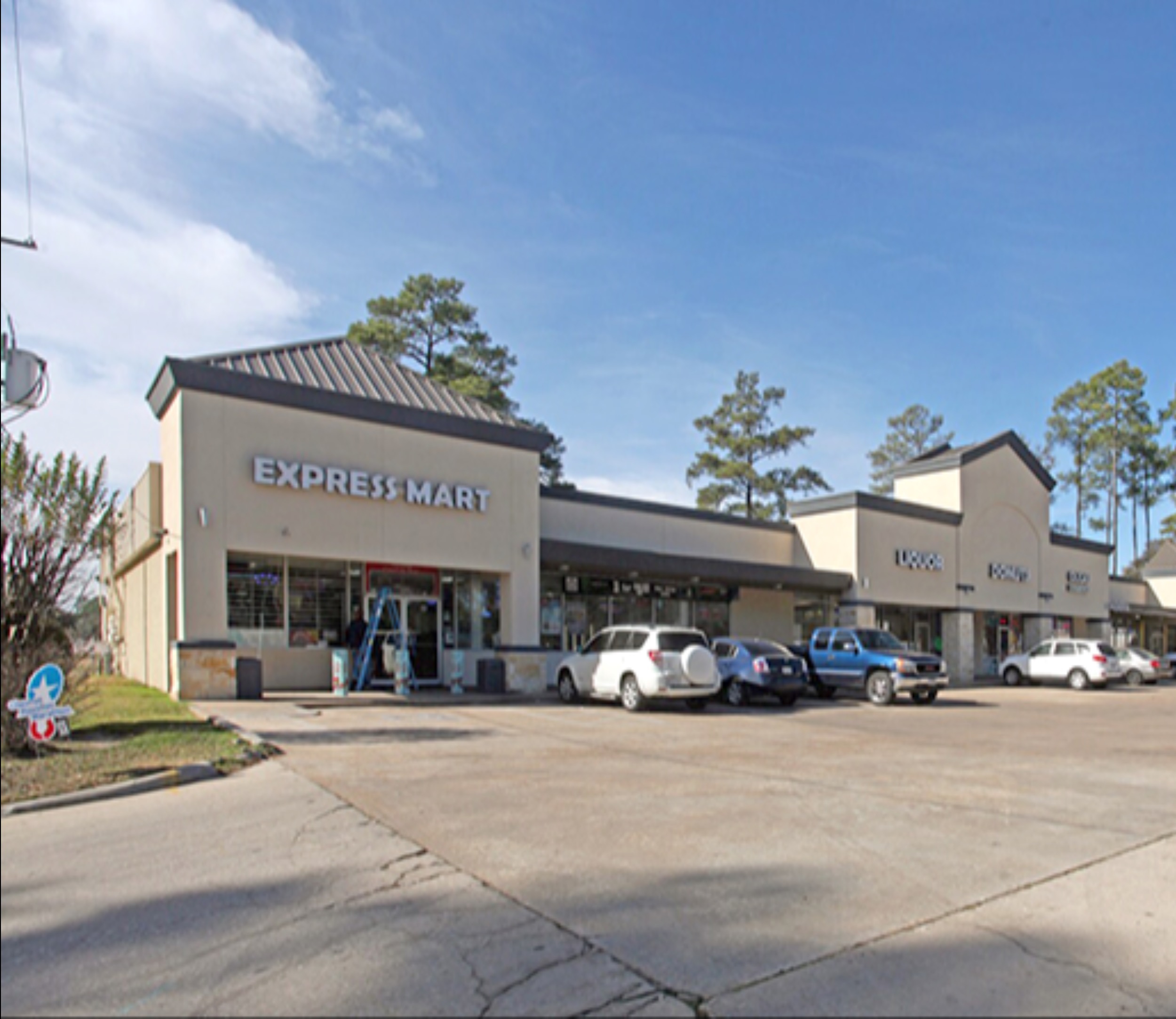 Local Comercial Disponible en Tomball, TX 77375