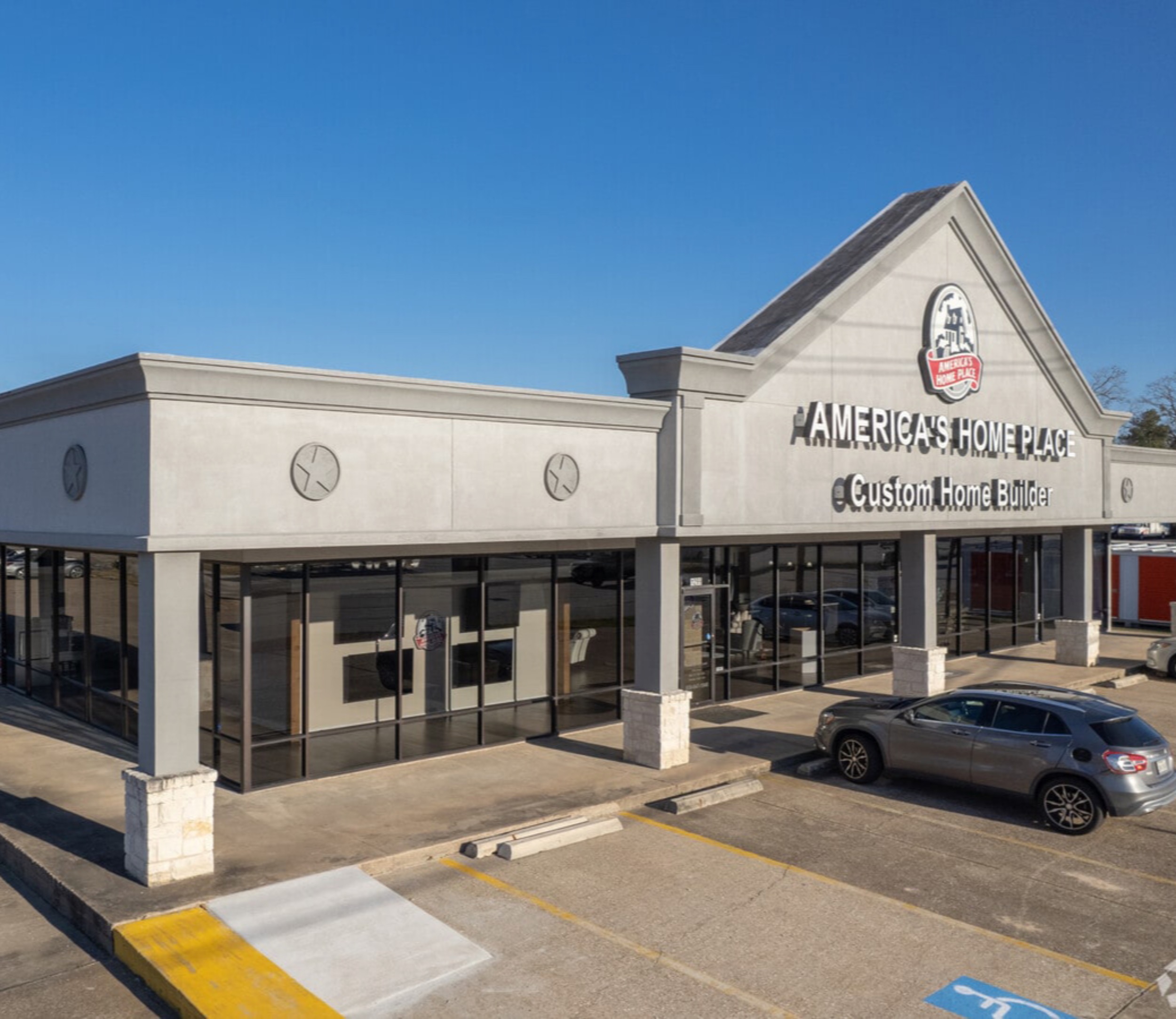 Local Comercial Disponible en Renta en Conroe, TX 77301