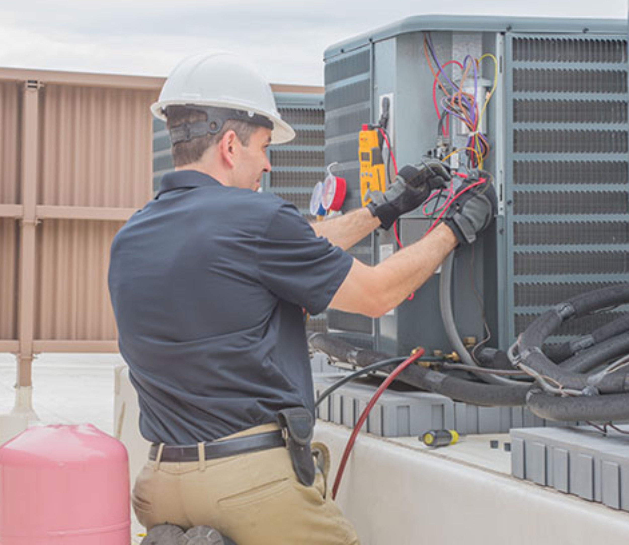 Hamilton Park Apts. Looking for a maintenance person