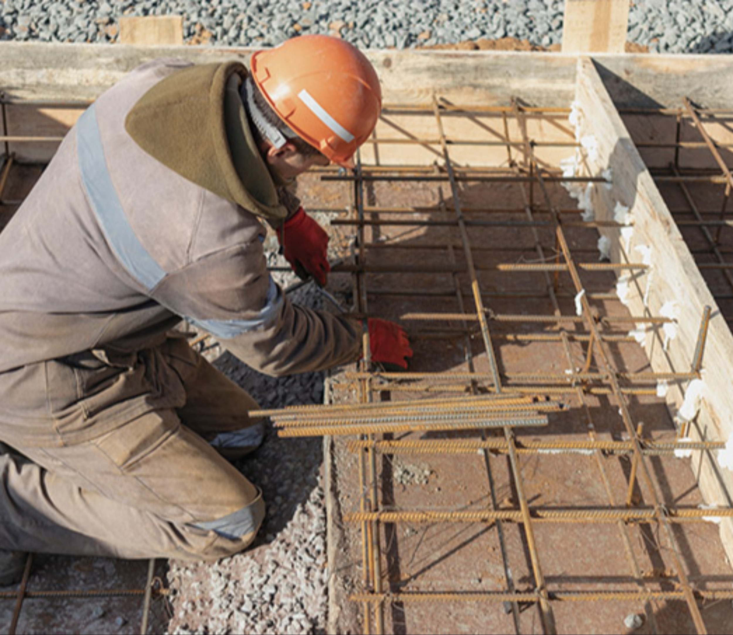 Solicito trabajadores con experiencia en construcción