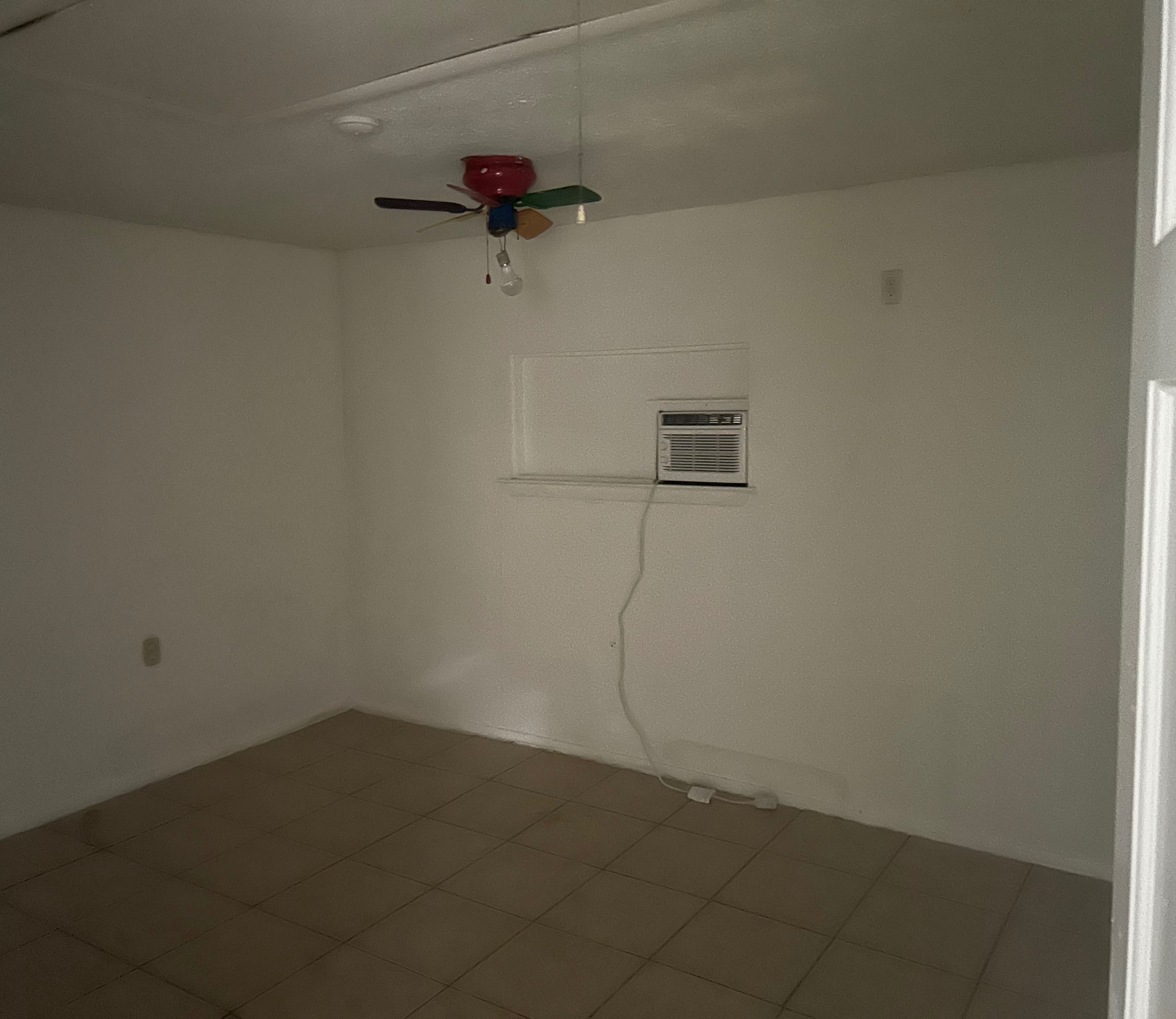 Se renta apartamento a 10 min del centro.