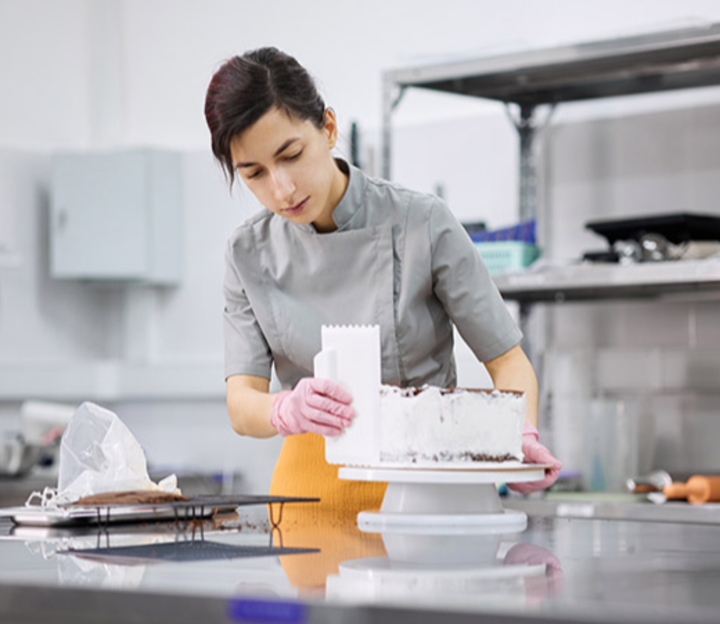 Looking for a pastry chef with experience