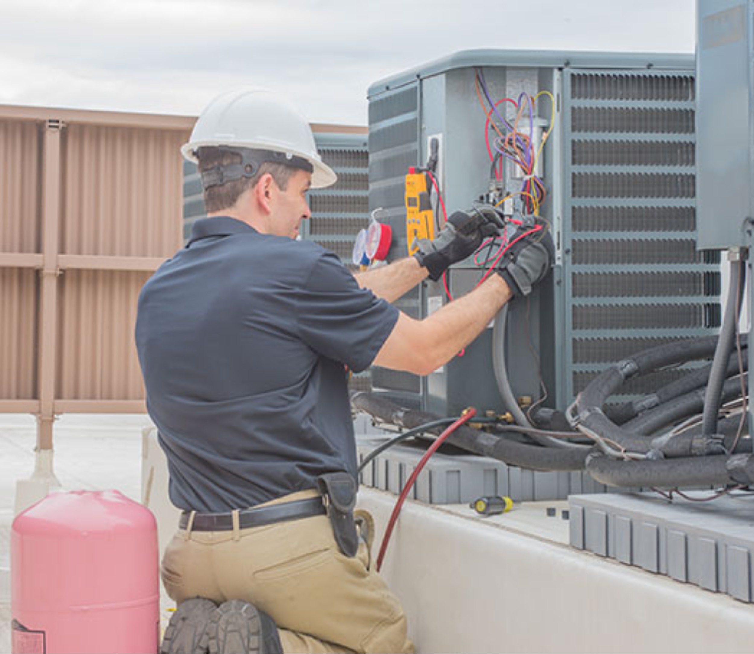 Hamilton Park Apts. Looking for a maintenance person