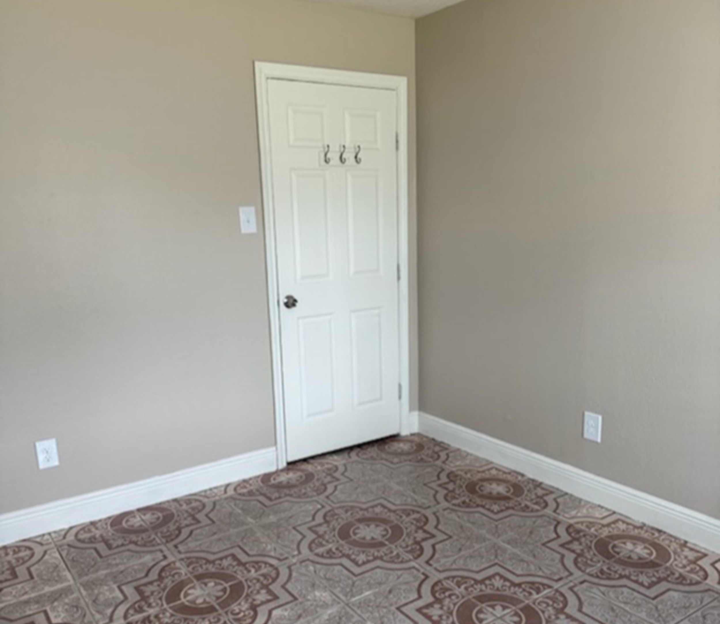 Rento una habitación en casa de familia