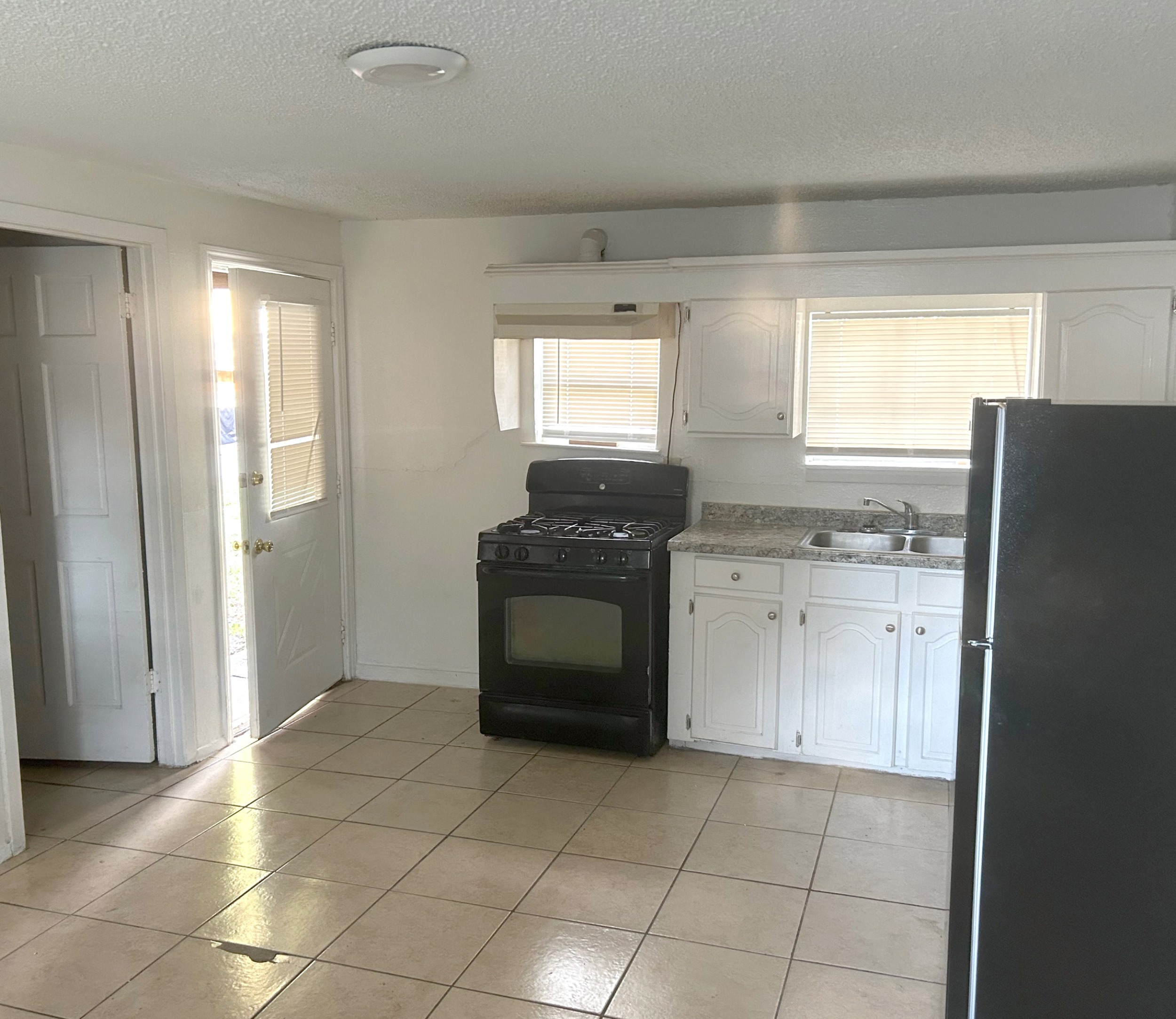 Se renta apartamento a 10 min del centro.