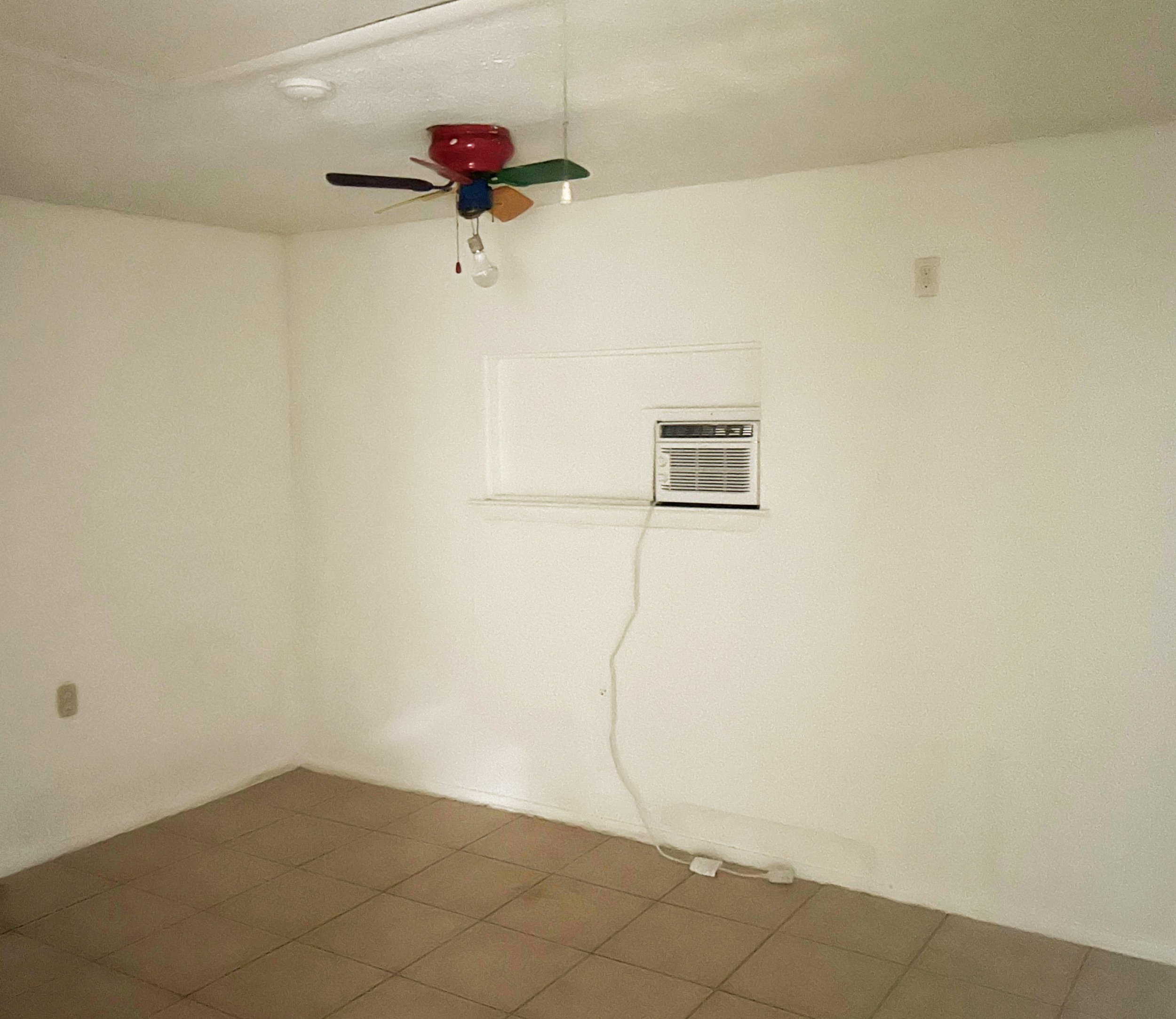 Se renta apartamento a 10 min del centro.