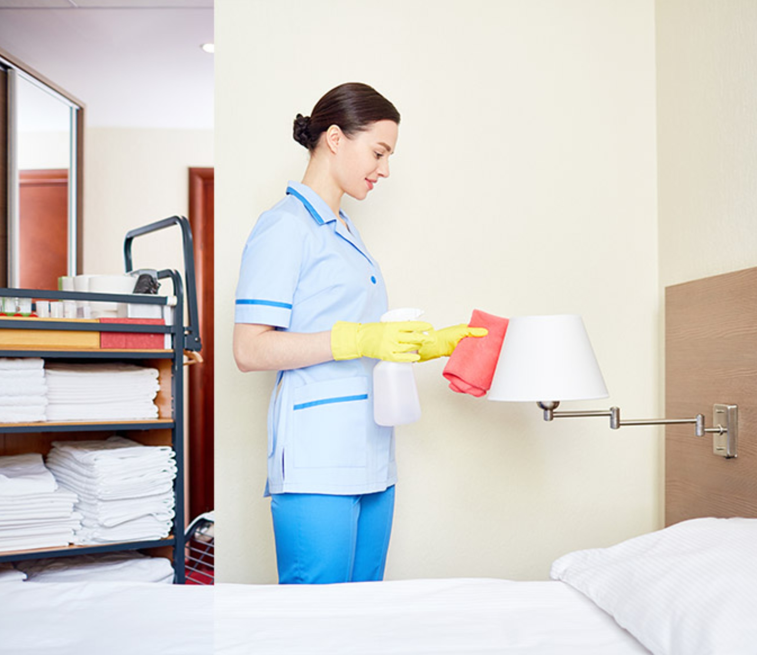 Solicito "housekeppers" con experiencia para hotel