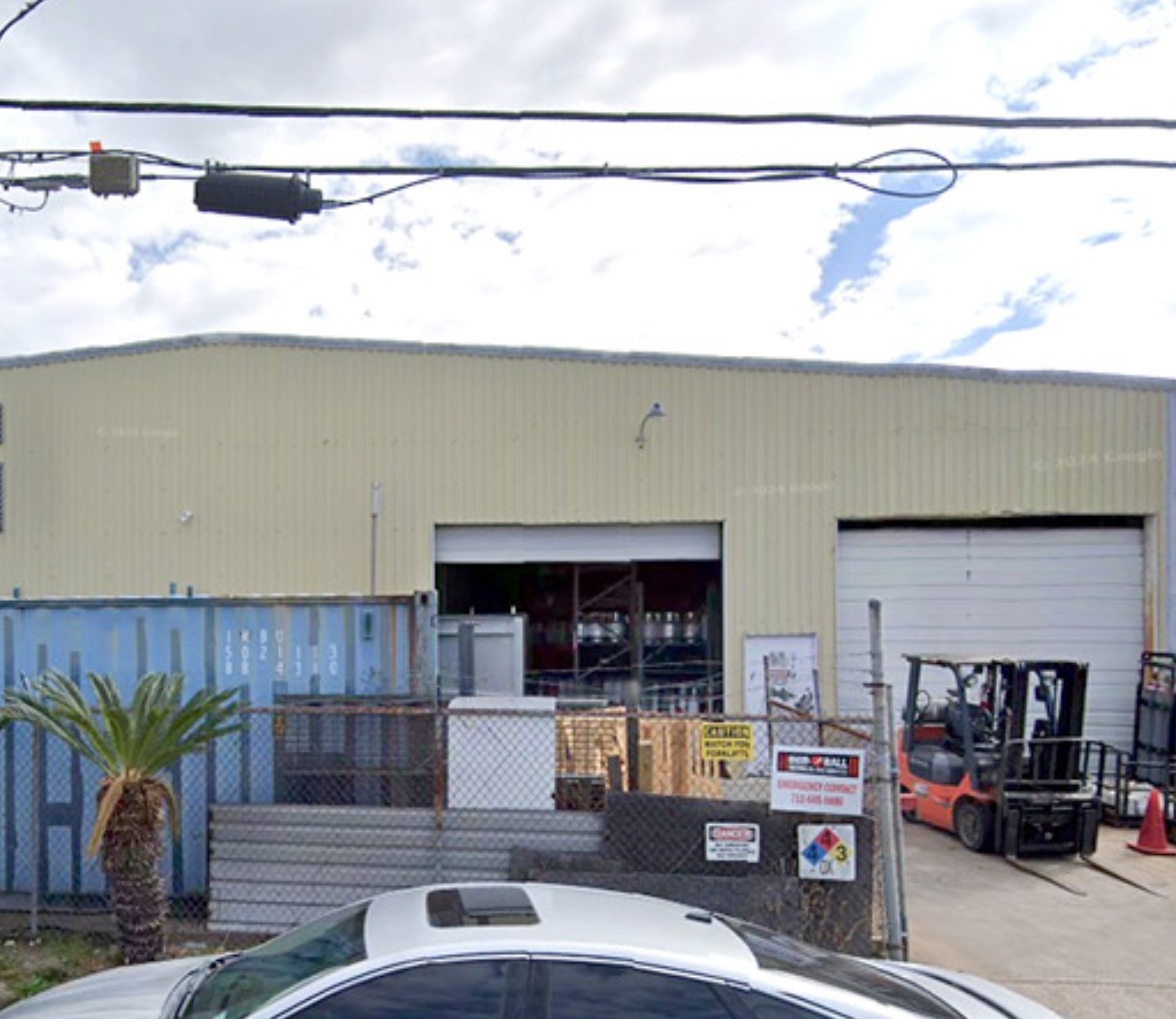 Warehouse for Lease in 5739 Northdale