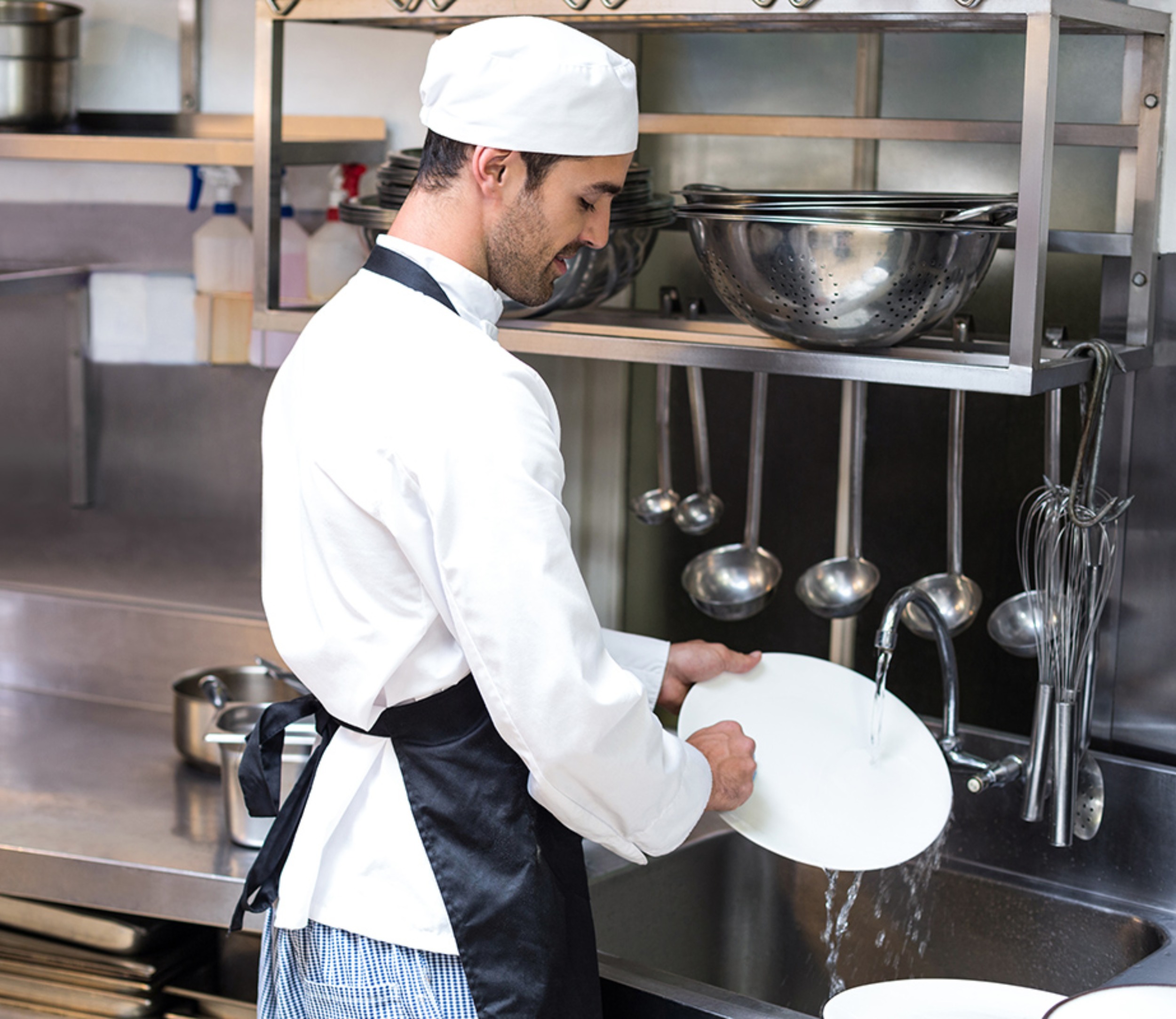 Se solicita personal